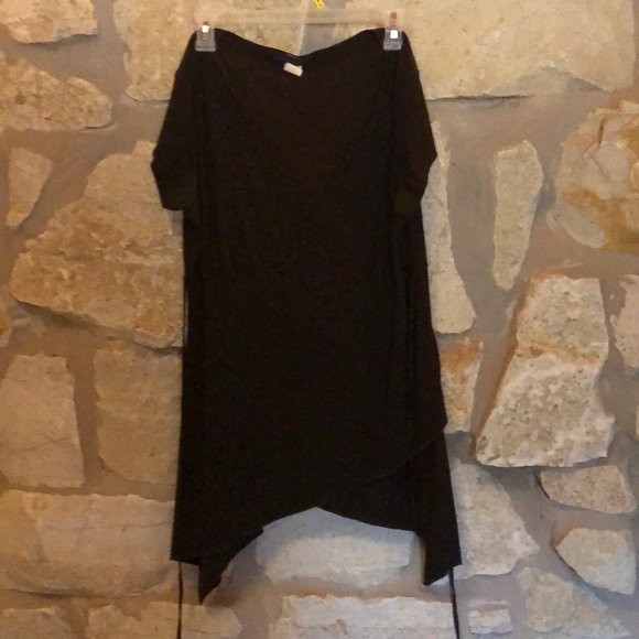 Top - Picture 1 of 1